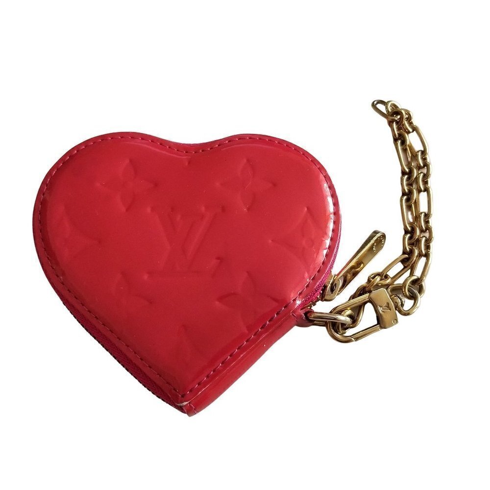 Louis Vuitton Red Patent Leather Heart Coin Purse Wristlet Limited Edition